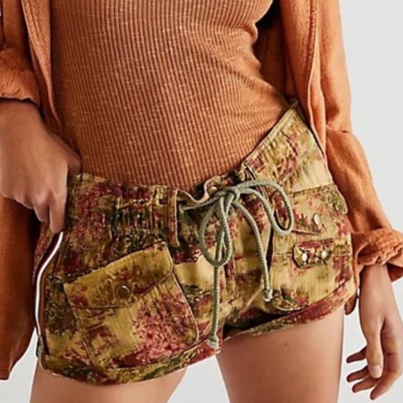 Free People Pants - Free People Printed Waimea Slouchy Shorts Earth Combo NWT M